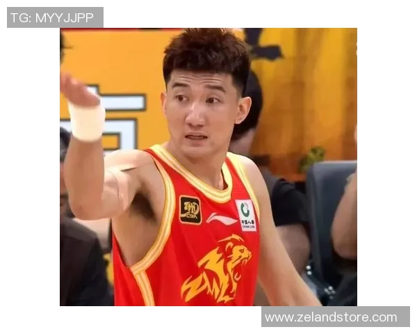 关键时刻孙铭徽三分球助力球队胜利贡献全面数据助攻防守双管齐下 关键时刻孙铭徽三分球助力球队胜利贡献全面数据助攻防守双管齐下